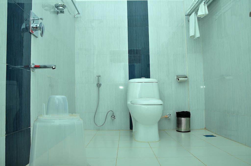 Holiday Hill Hotel & Suites Sultan Bathery Δωμάτιο φωτογραφία