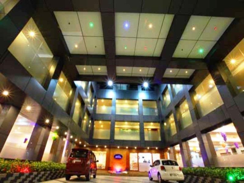 Holiday Hill Hotel & Suites Sultan Bathery Εξωτερικό φωτογραφία
