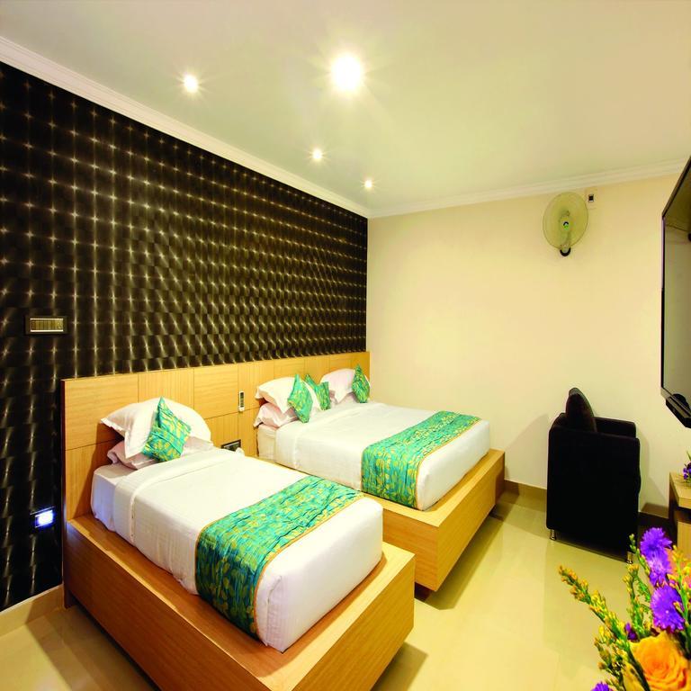 Holiday Hill Hotel & Suites Sultan Bathery Εξωτερικό φωτογραφία
