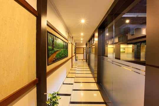 Holiday Hill Hotel & Suites Sultan Bathery Εξωτερικό φωτογραφία
