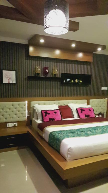 Holiday Hill Hotel & Suites Sultan Bathery Εξωτερικό φωτογραφία